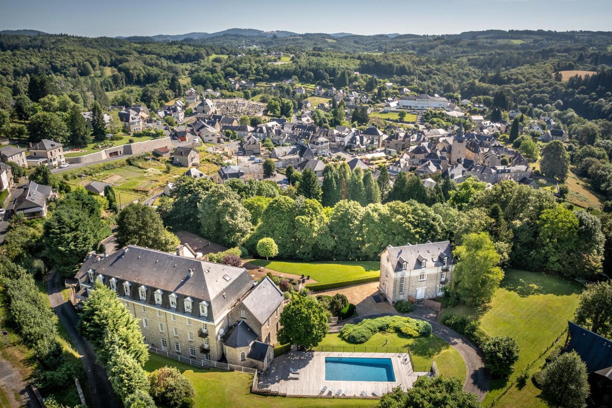Отель Le Prieure Коррез Экстерьер фото